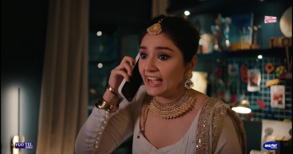 Zaryab calling Zamil's sister in Dar e Nijat latest episode