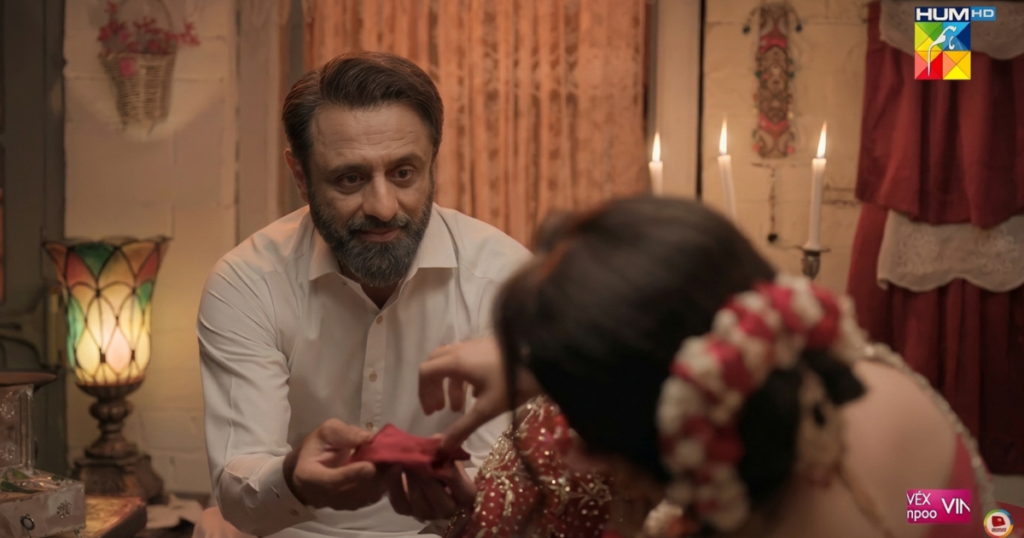 Young Akram and Naheed in Hurmat episode 7