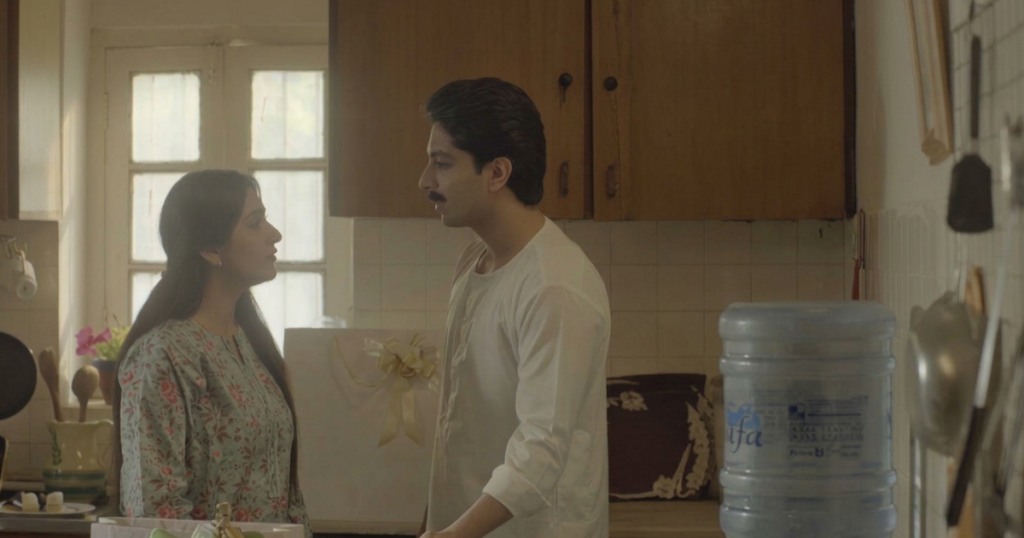 Hadi gets angry with Mahnoor in the Rutba latest episode