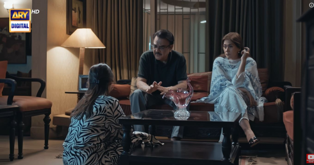 Mahnoor’s parents gently talking to her about village life in Rutba episode 2