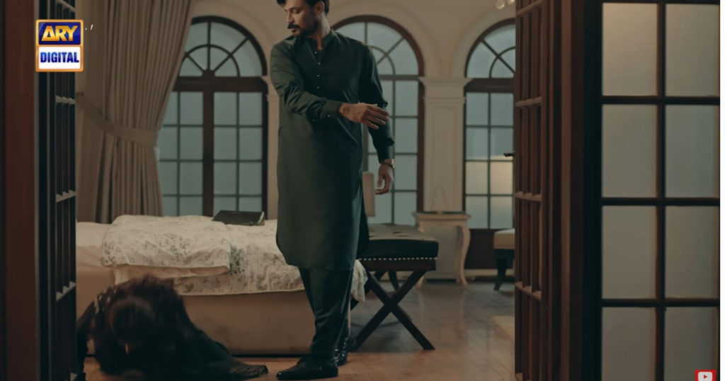 Meer confronts Sheely in Rutba Episode 4