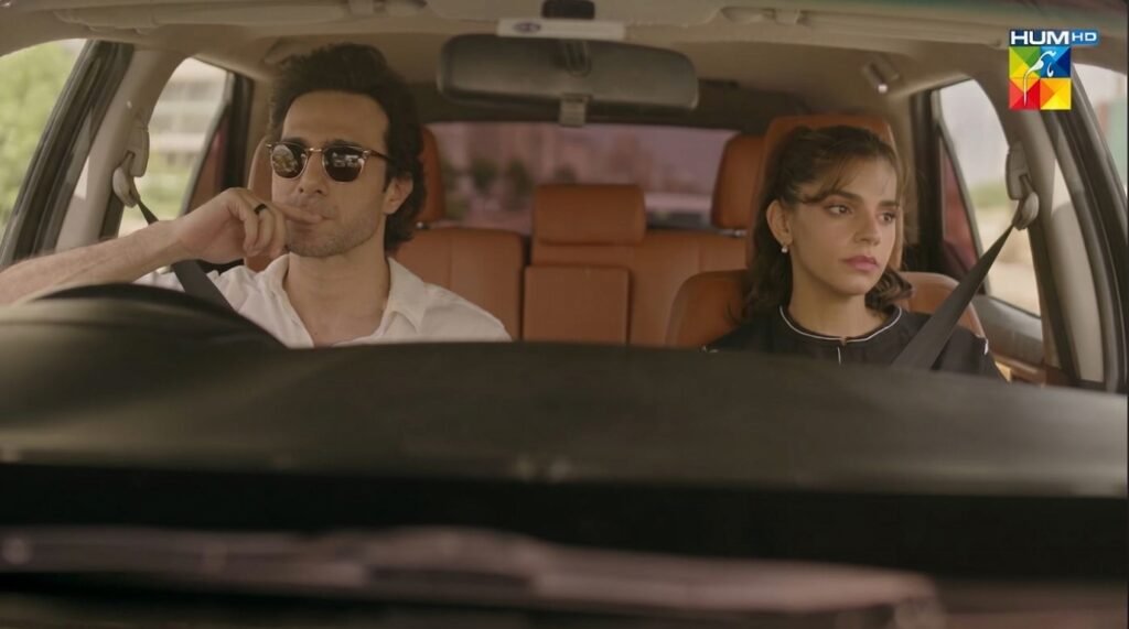 Sara leaving for Dubai to give Shehryar and Diya space in Gulbahar episode 11